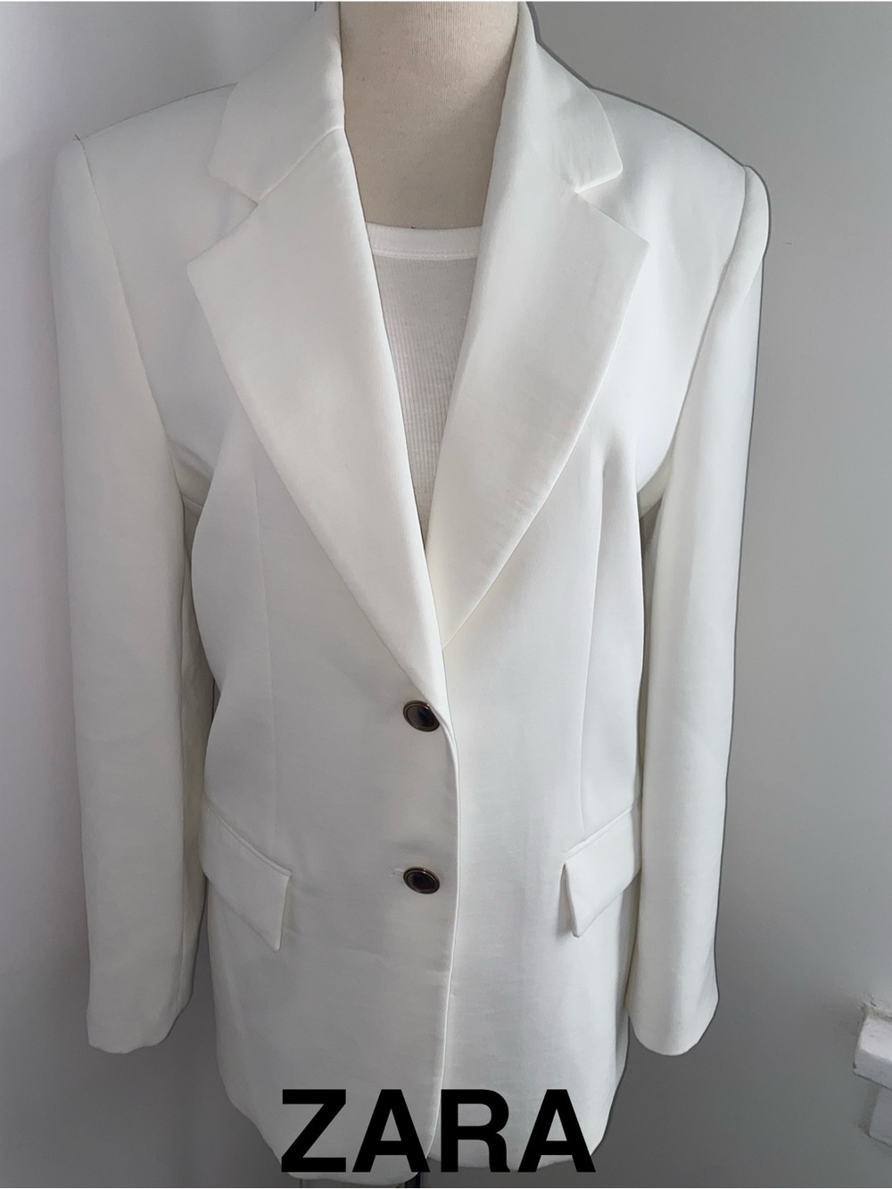 ZARA White Tailored Single-Breasted Blazer - Size M - EUC